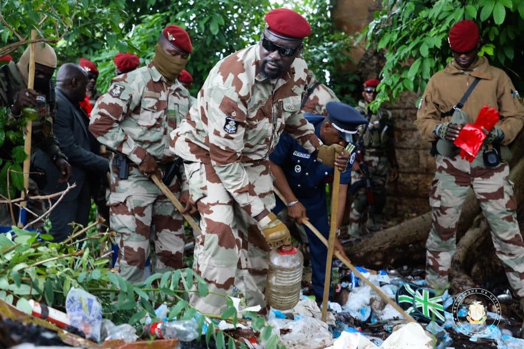 GUINEA: In Conakry, the authorities come to the rescue for the collection of waste©Presidency of Guinea