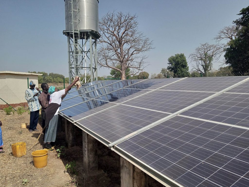 GAMBIA: FAO installs 34 solar irrigation systems for 6 600 farmers©FAO