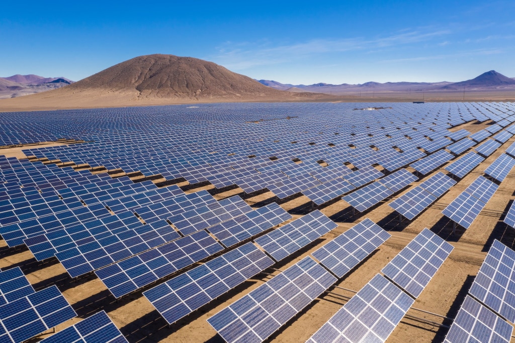 MAROC : un appel d’offres pour la construction (EPC) de sept parcs solaires de 260 MW© abriendomundo/Shutterstock