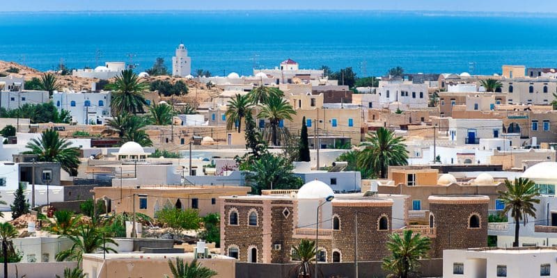 TUNISIE : l’utilisation des sacs plastiques désormais interdite à Djerba ©BTWImages/shutterstock