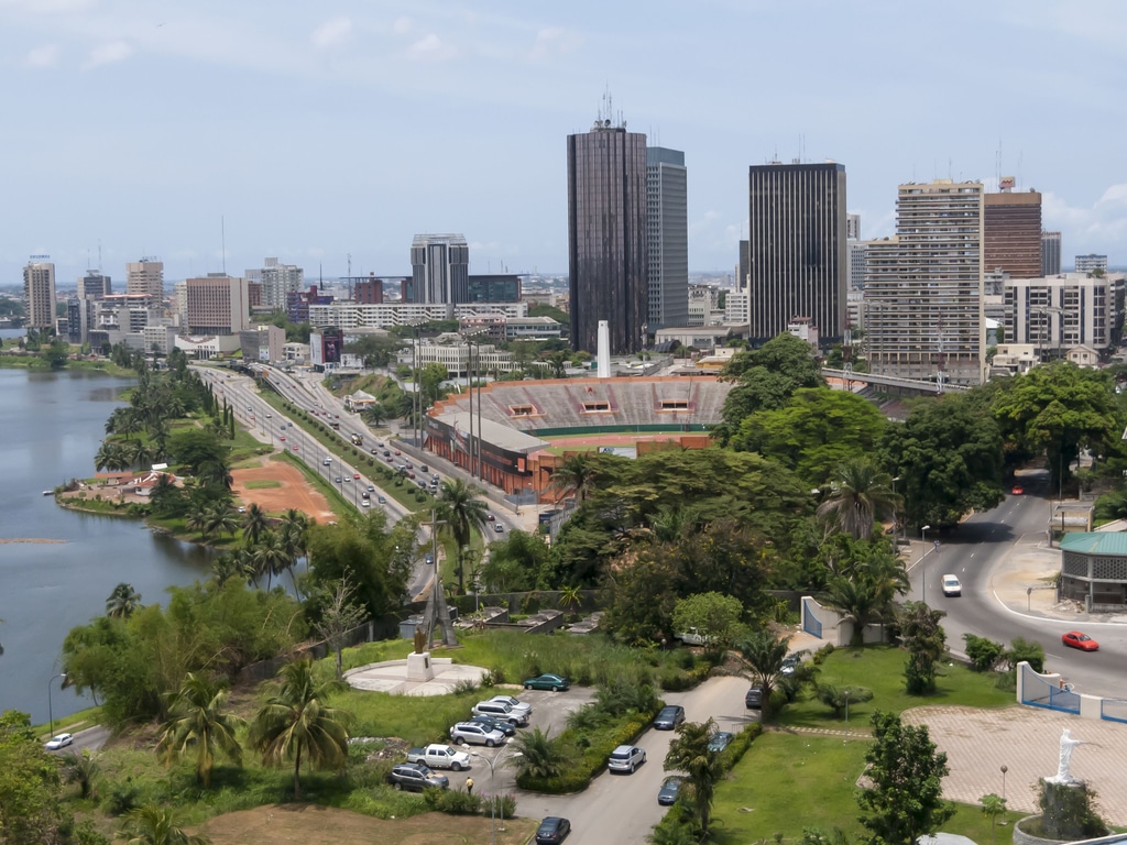 AFRIQUE : le financement des villes durables en discussion à Abidjan le 21 octobre © Roman Yanushevsky/Shutterstock