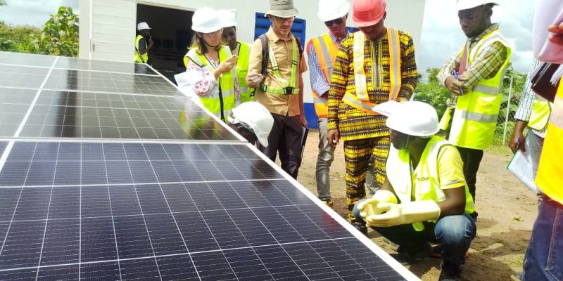 BENIN: In Azolve, Weziza launches 2 solar mini-grids to serve 3,000 people © Energicity