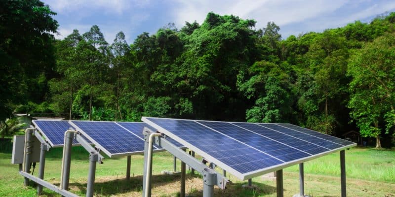 AFRIQUE : la DFC soutient les fournisseurs d’énergies propres avec 40 M$© happystock/Shutterstock
