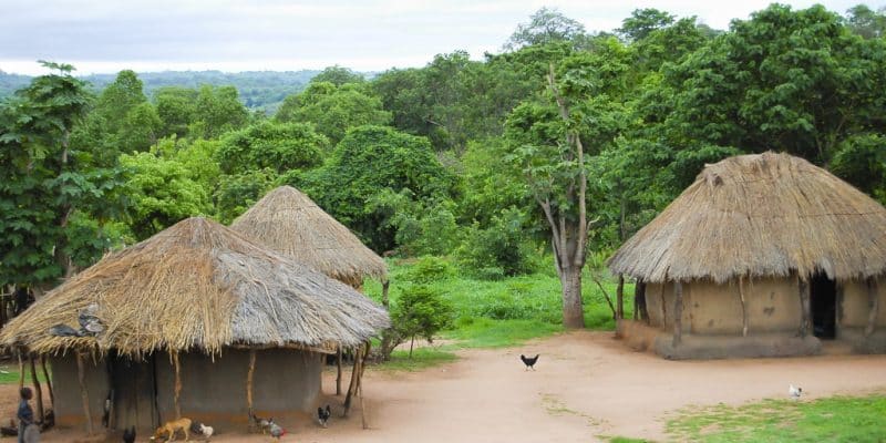 ZAMBIA: EDFI invests $2 million in RDG Collective's solar home systems© Adwo/Shutterstock