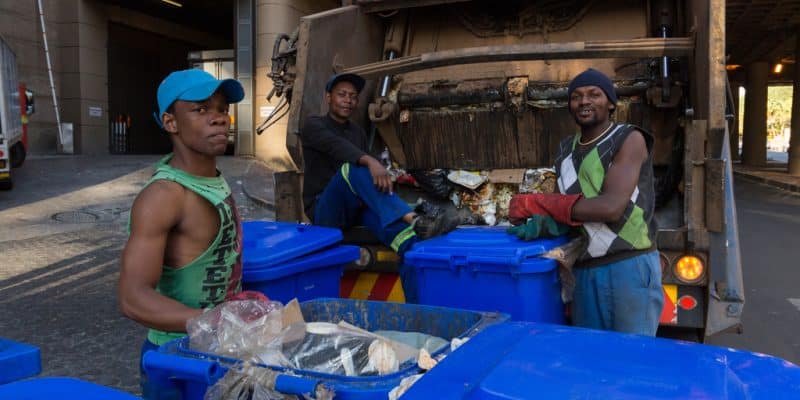 AFRIQUE : la Jica formera 24 agents communaux à la gestion durable des déchets ©Kevinspired365/shutterstock