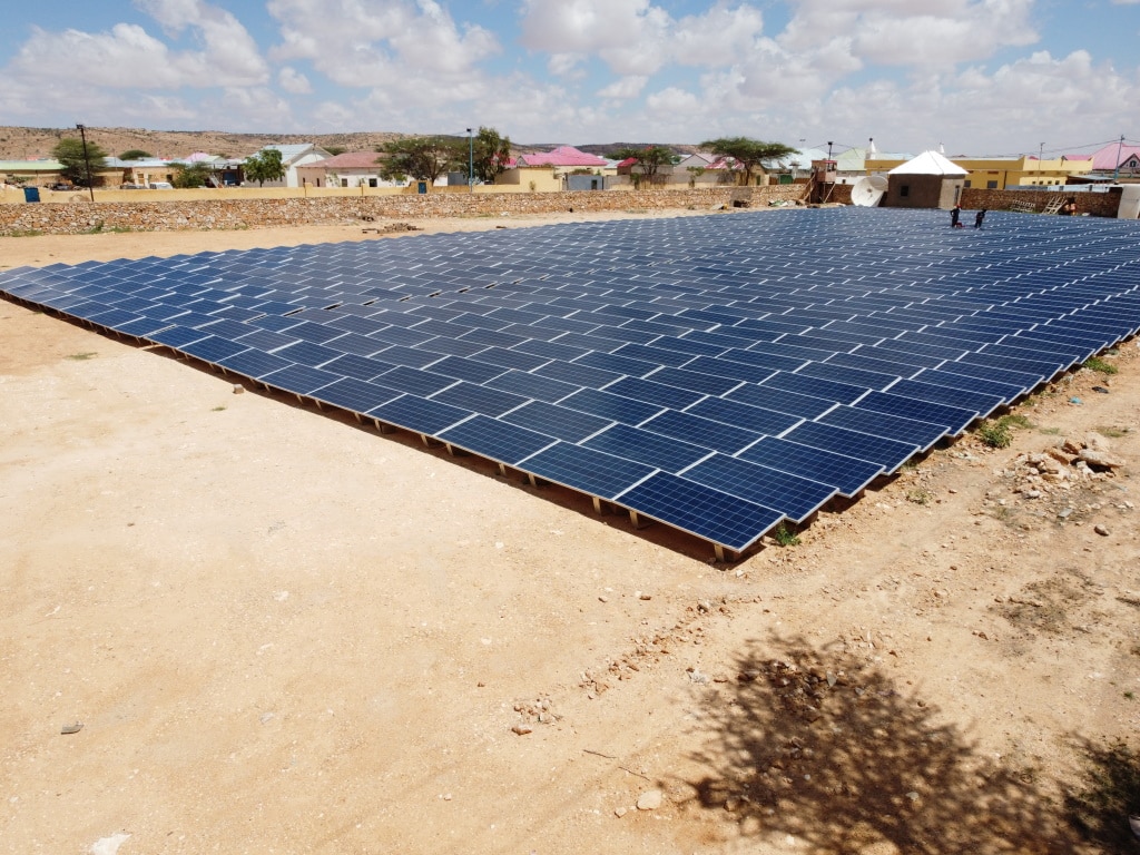 TOGO : 4 M€ du FAD et du Sefa pour préparer le déploiement de mini-grids solaires © Sebastian Noethlichs/Shutterstock