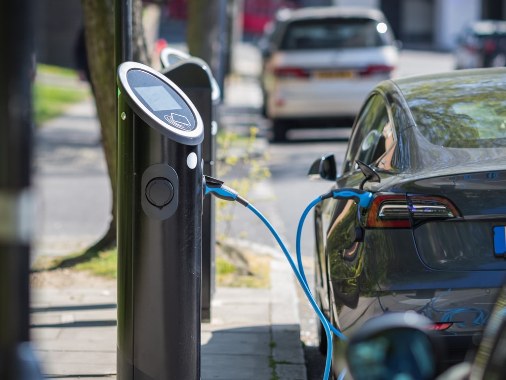 MAROC : l’Onee prépare le « Plan directeur national pour la mobilité électrique »©I Wei Huang/Shutterstock
