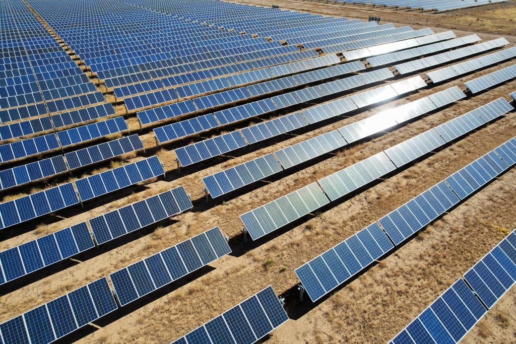 ÉRYTHRÉE : Asmara recrute un consultant pour une centrale solaire (30 MWc) à Dekemhare© PTZ Pictures/Shutterstock