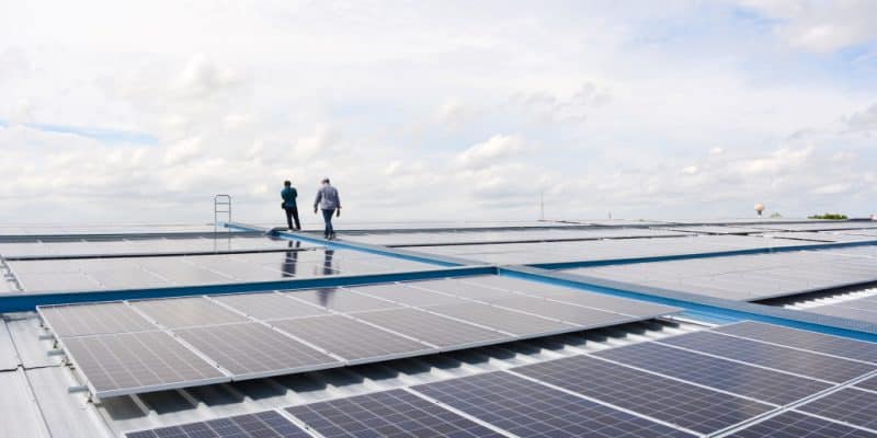 KENYA : ElectriFI investit 3 M$ dans le fournisseur d’énergie solaire Solarise © Ampol Kaenchaiyaphoom/Shutterstock