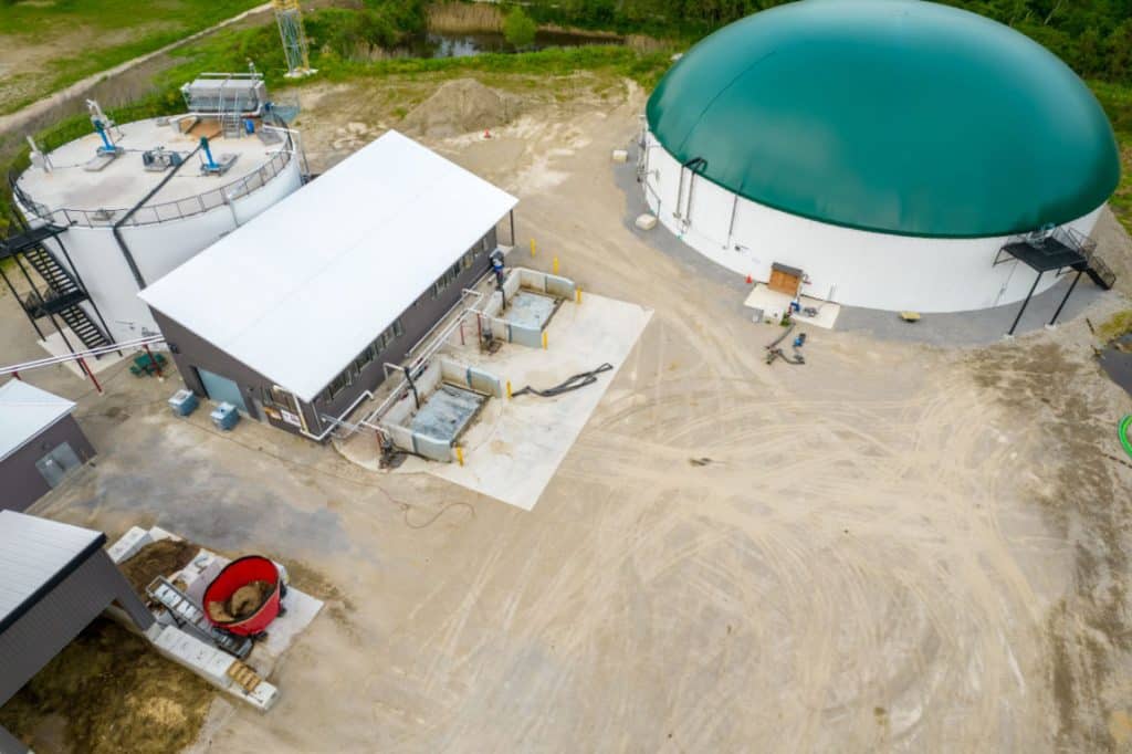 ALGÉRIE : le centre d’enfouissement des déchets d’El Biar se met au biogaz ©Golden Shrimp/Shutterstock
