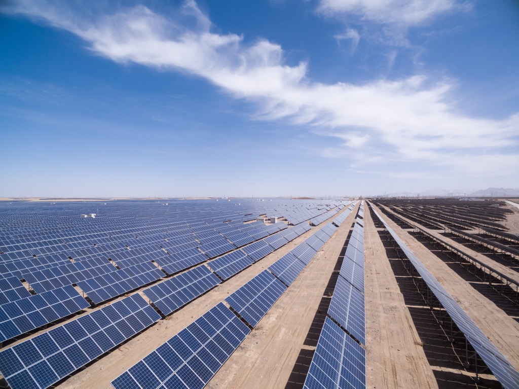 ALGERIA: Sonelgaz launches a tender for 15 solar power plants of 2,000 MWp© lightrain/Shutterstock