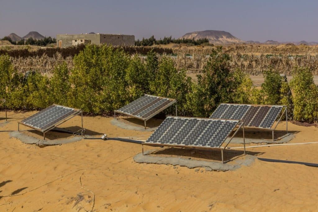 How to ensure access to renewable energy for rural populations in Africa?