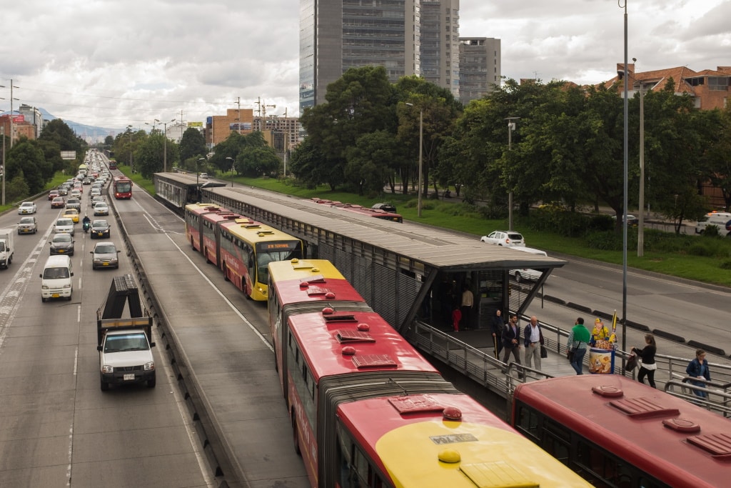 CAMEROUN : face à la congestion urbaine, Yaoundé envisage le Bus Rapid Transit©Hinter Hof/Shutterstock