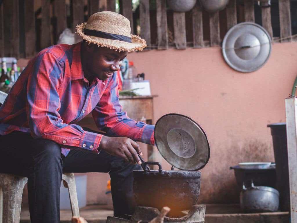 AFRIQUE : CCA signe avec AGF pour le financement de la cuisson propre ©arrowsmith2/Shutterstock
