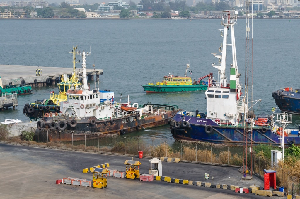 NIGERIA: XPO Marine signs a PPP for an offshore waste management unit ©Druid007/Shutterstock