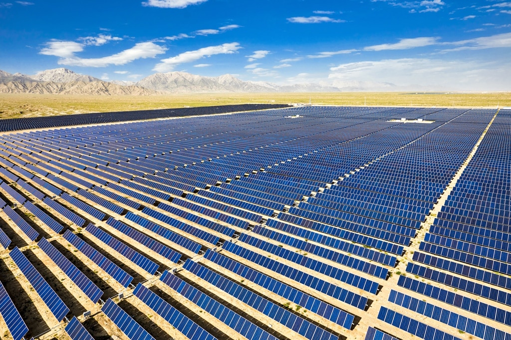 EGYPT: China's LONGi is to equip the 200 MWp Kom Ombo solar power plant ©Jenson/Shutterstock