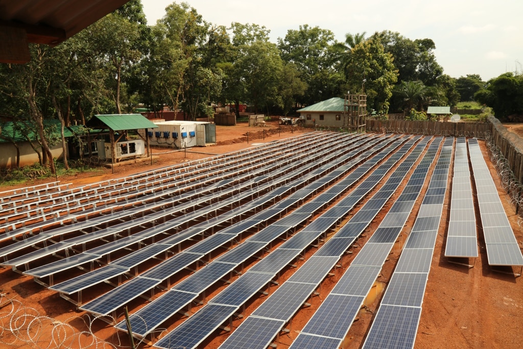 NIGERIA : All On et la GEAPP engagent 11 M$ pour l’électrification via les mini-réseaux © Sebastian Noethlichs/Shutterstock
