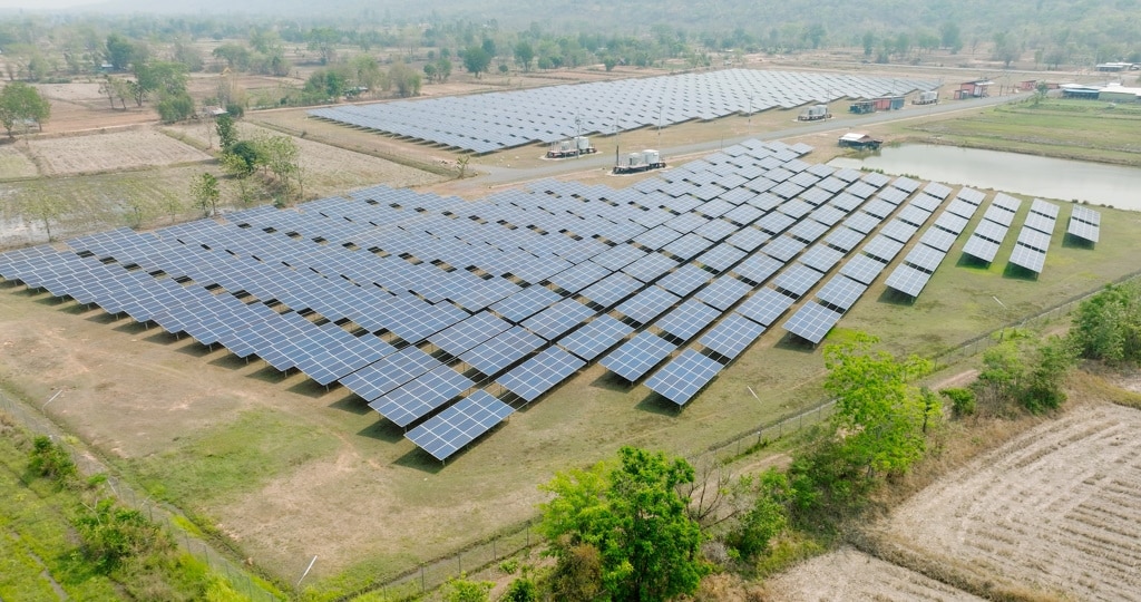 SÉNÉGAL : un financement de 32 M€ pour le stockage de l’énergie solaire à Bokhol © MR. BUDDEE WIANGNGORN/Shutterstock