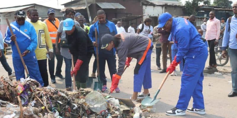 CONGO : l’opération « Ouenze Bopeto » pour assainir le 5e arrondissement de Brazzaville ©Juste Mondele