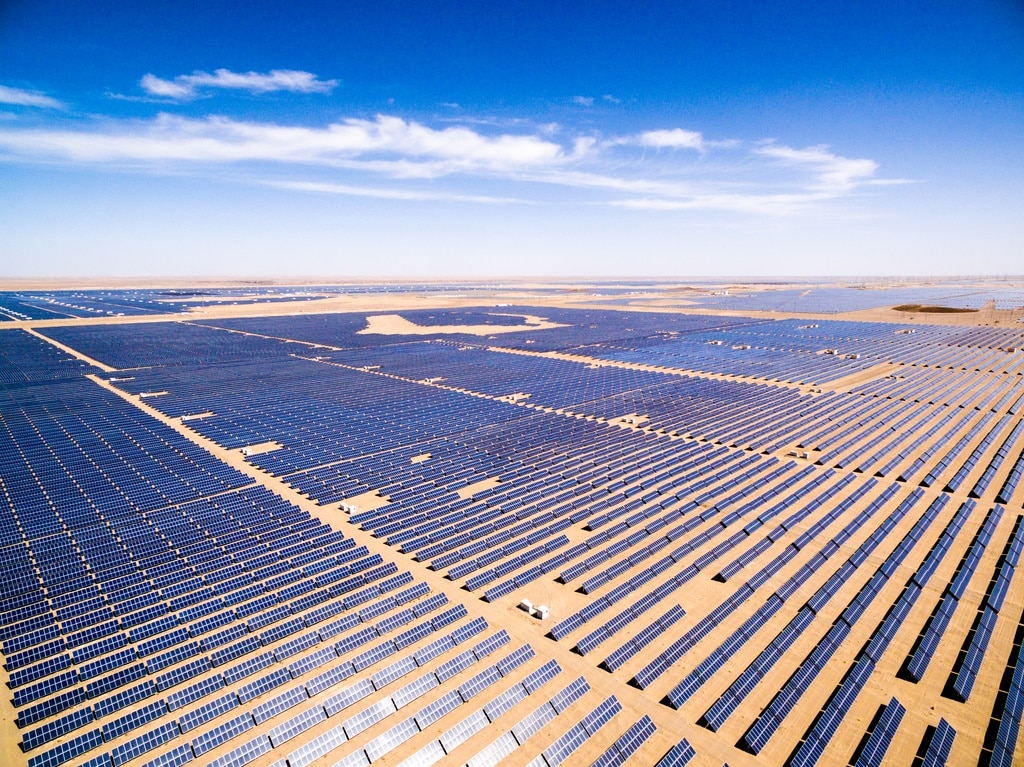 MOROCCO: Masen launches a call for tenders for the 400 MW Noor Midelt III solar farm © zhangyang13576997233/Shutterstock