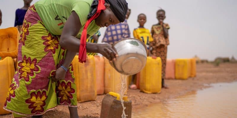 ZIMBABWE : Comment les pénuries d’eau potable accélèrent la propagation du choléra©PreciousPhotos/Shutterstock