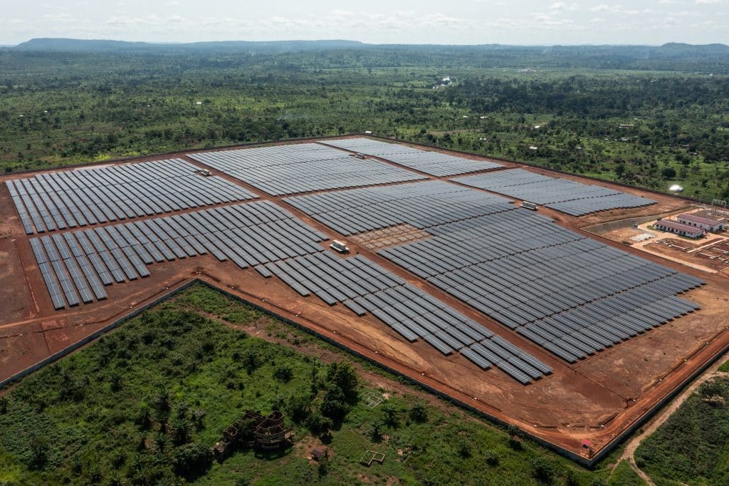 CAR: the country's second solar photovoltaic power plant (25 MWp) inaugurated at Danzi © World Bank