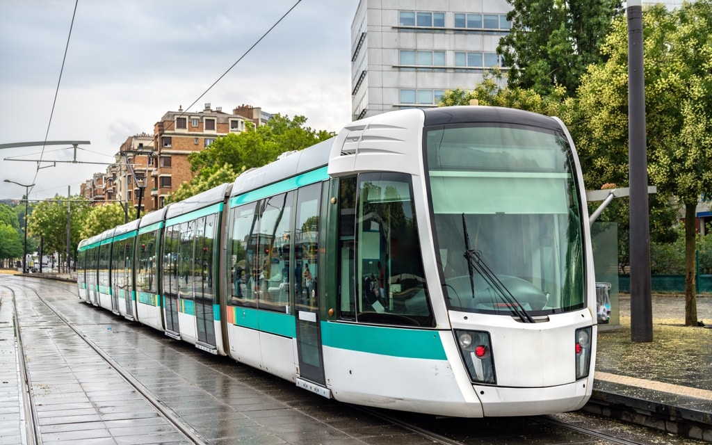 ANGOLA: negotiations with Siemens for the construction of a tramway in Luanda ©Leonid Andronov/Shutterstock