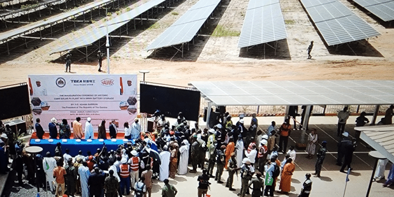 Avec l’appui de l’UE, la Gambie se lance résolument dans le solaire à grande échelle © BEI