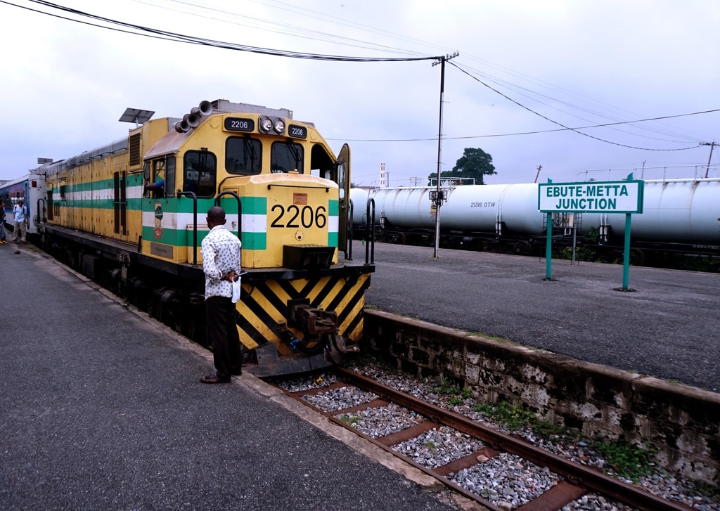 NIGERIA : on prend de moins en moins le train, l’économie ferroviaire sous perfusion ? © Atfie SahidMY/Shutterstock