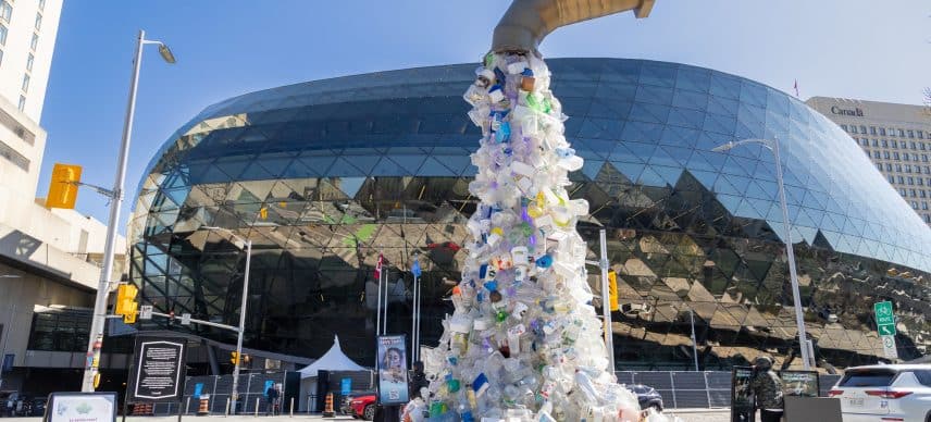 Traité mondial contre la pollution plastique : pas d’avancées notables à Ottawa©Pnue