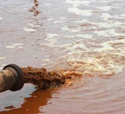 Gestion des déchets chimiques : deux appels à projets en direction des pays africains ©WvdMPhotography/Shutterstock